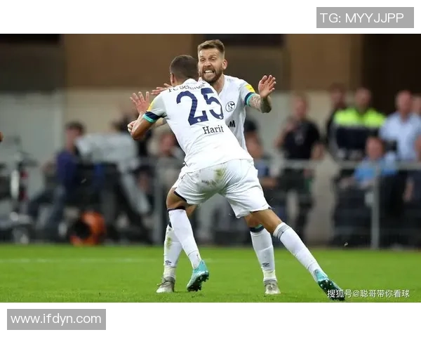 沙尔克降级危机临头，客场失利难解困局